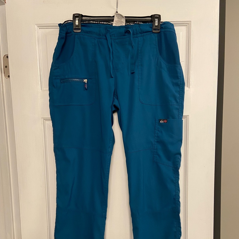Koi lite scrub pants